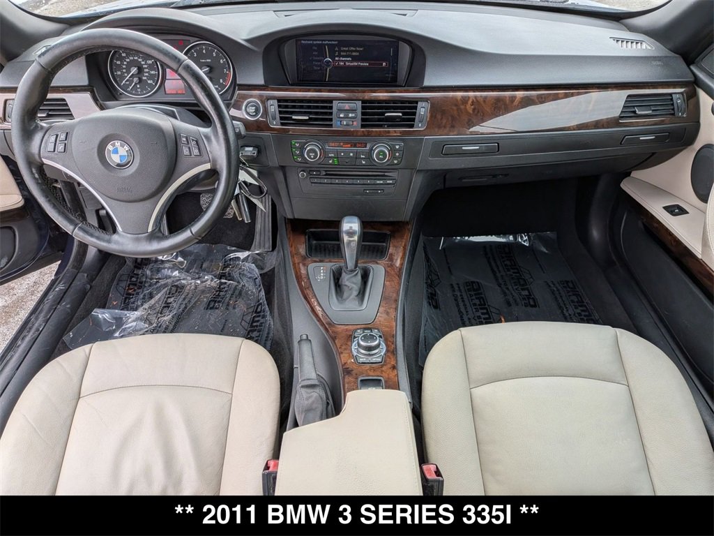 Used 2011 BMW 335i Convertible image 24