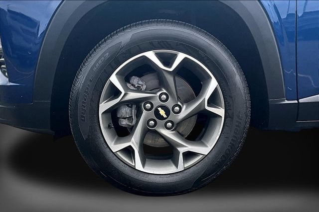 Used 2024 Chevrolet Trax LT w/ Driver Confidence Package FWD image 8