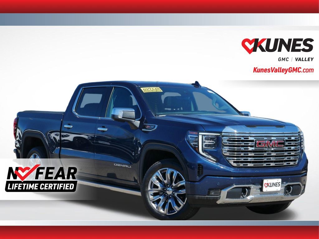 Used 2023 GMC Sierra 1500 Denali w/ Denali Reserve Package AWD/4WD image 1