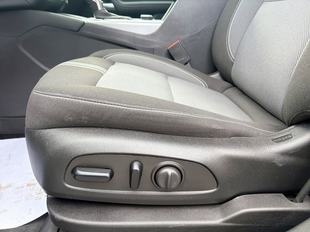 Used 2023 Chevrolet Blazer LT w/ Convenience Package image 16