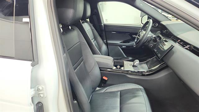 Used 2024 Land Rover Range Rover Evoque Dynamic SE image 25