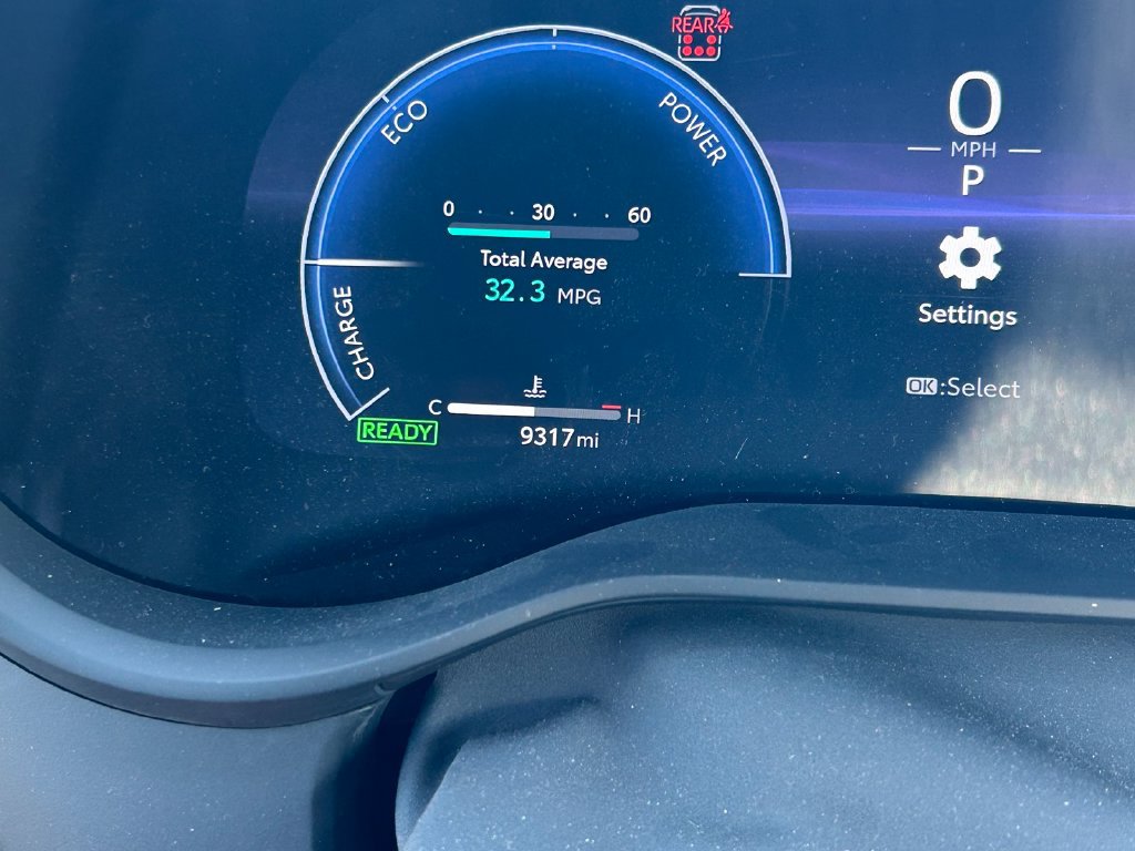 Used 2026 Toyota Sienna Limited AWD/4WD image 40