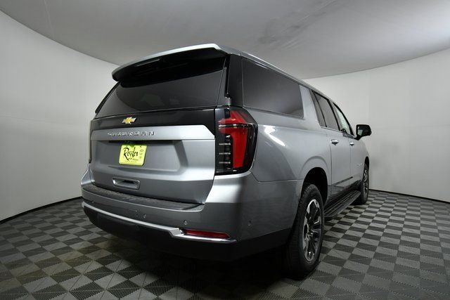 New 2026 Chevrolet Suburban LS AWD/4WD image 11