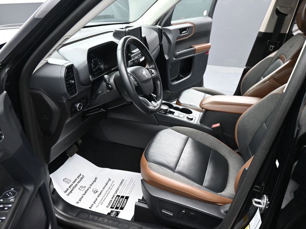 Used 2023 Ford Bronco Sport Outer Banks w/ Tech Package image 17