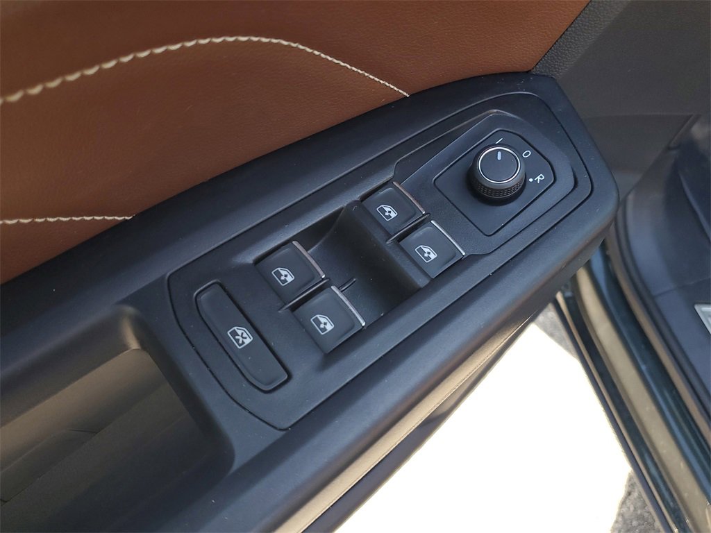 Used 2021 Volkswagen Atlas SE w/ Towing Package image 20