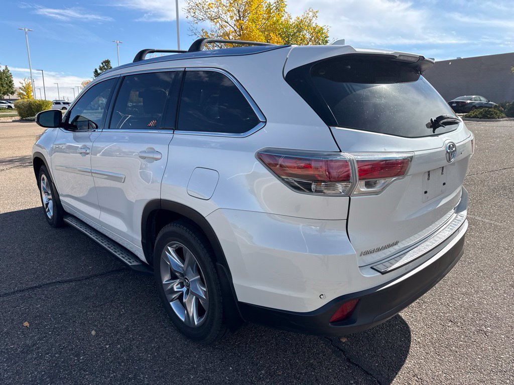 Used 2016 Toyota Highlander Limited AWD/4WD image 4