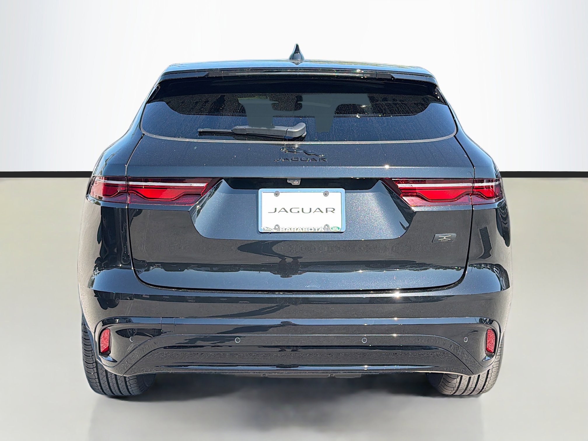 New 2026 Jaguar F-PACE R-Dynamic S AWD/4WD image 4