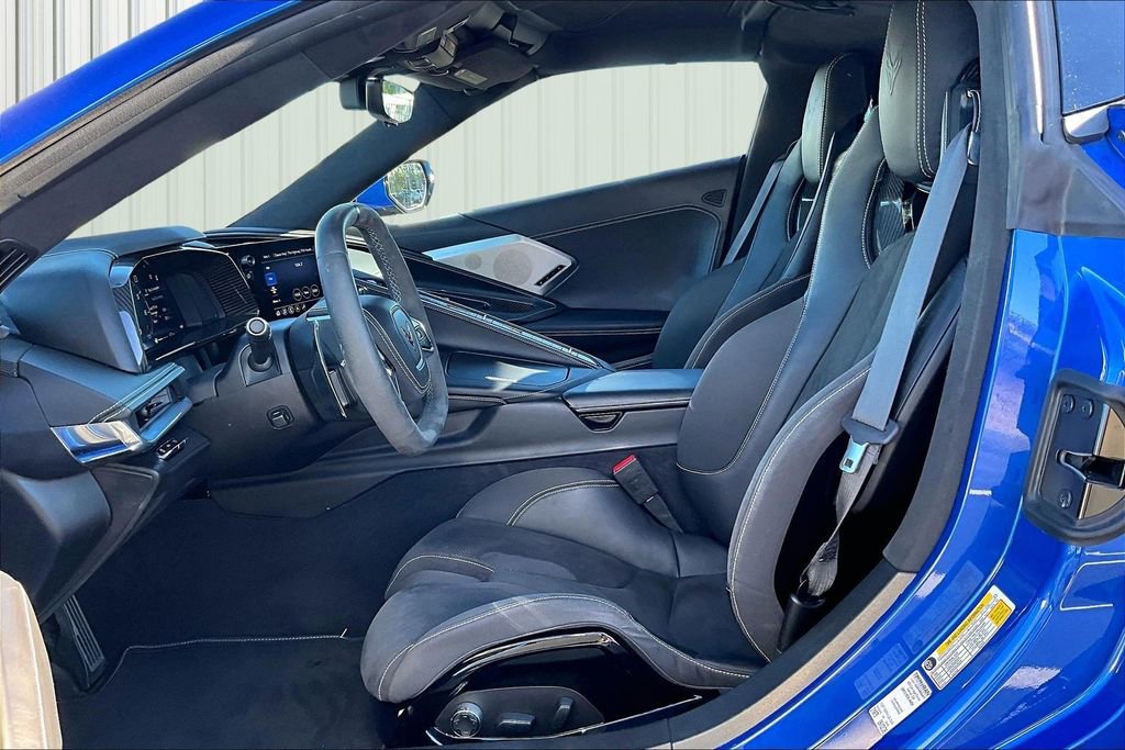 Used 2020 Chevrolet Corvette Stingray Premium Cpe w/ 3LT Preferred Equipment Group image 14