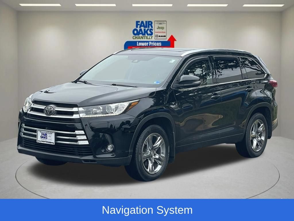 Used 2019 Toyota Highlander Limited AWD/4WD image 3