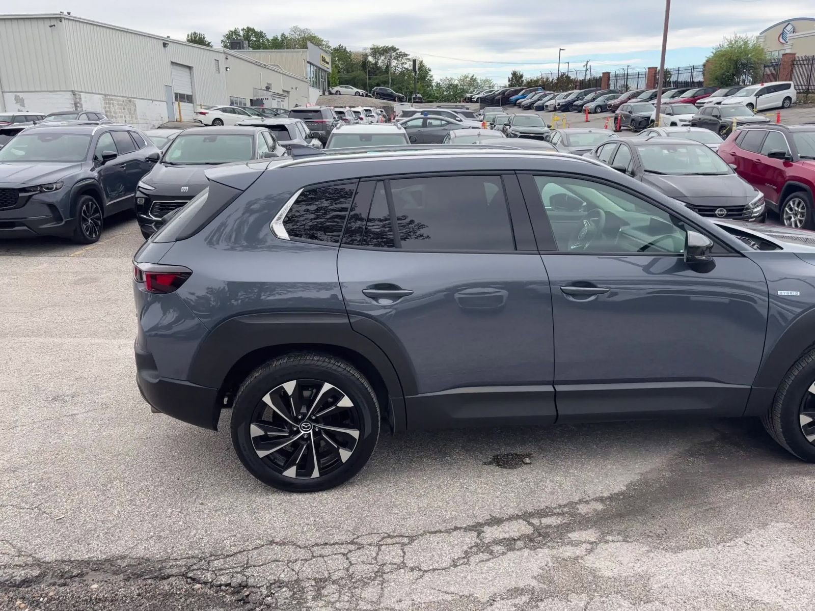 Used 2025 MAZDA CX-50 2.5 Hybrid w/ Premium Plus Pkg AWD/4WD image 16
