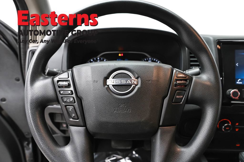 Used 2022 Nissan Frontier S RWD image 10