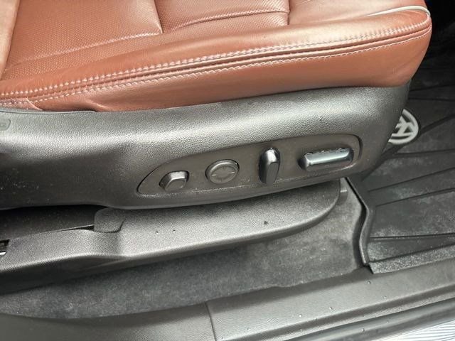 Used 2021 Buick Enclave Avenir image 42