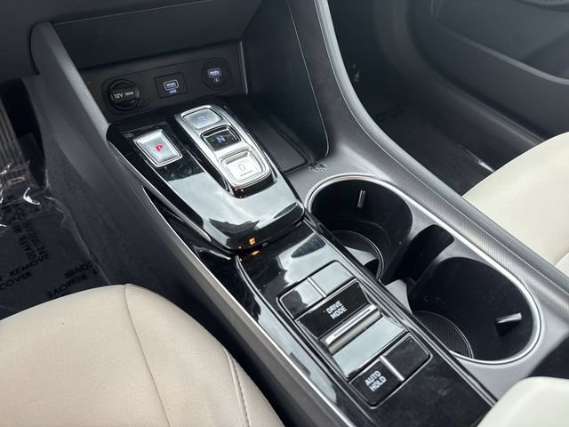 Certified 2023 Hyundai Sonata SEL w/ Cargo Package FWD image 19