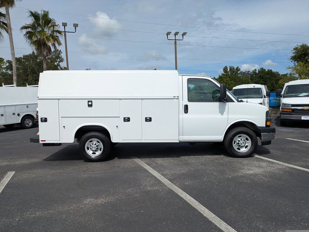 New 2025 Chevrolet Express 3500 w/ Power Convenience Package image 3
