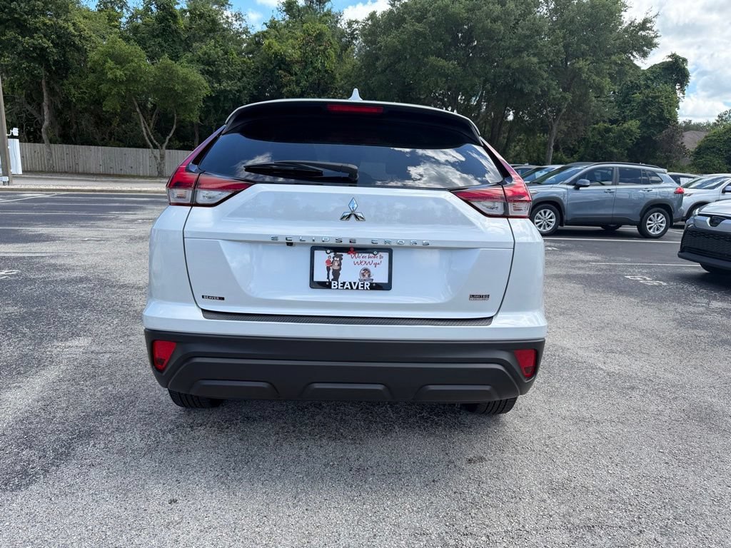 Used 2025 Mitsubishi Eclipse Cross LE AWD/4WD image 8