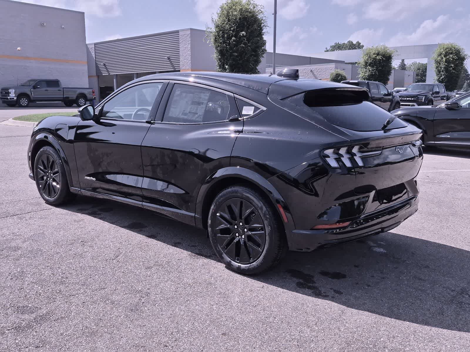 New 2026 Ford Mustang Mach-E Premium w/ Sport Appearance Package AWD/4WD image 6
