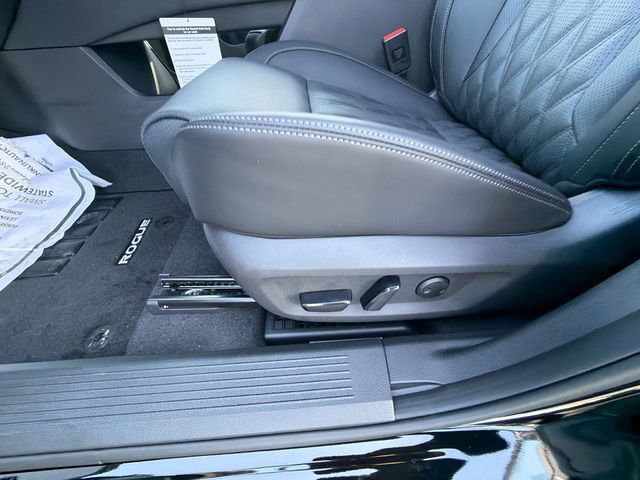 New 2026 Nissan Rogue Platinum w/ Platinum Premium Package image 12