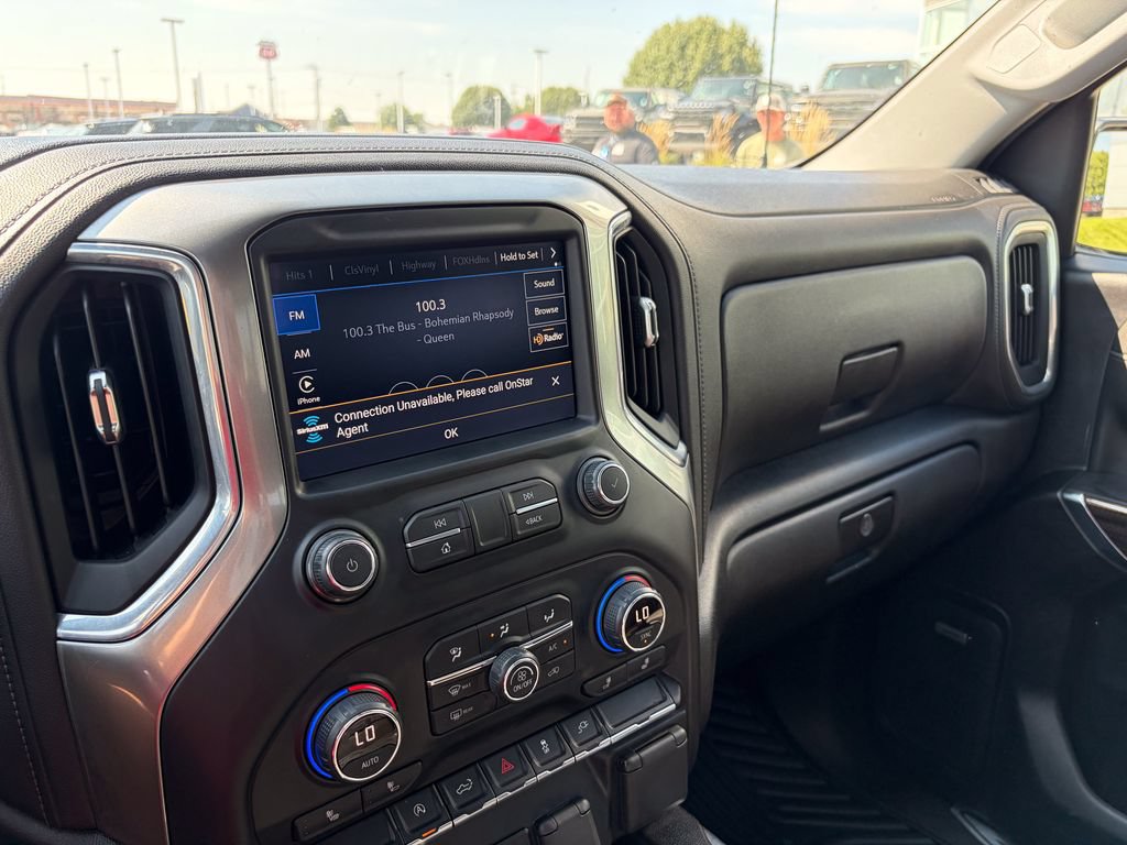 Used 2021 Chevrolet Silverado 1500 RST w/ Rally Edition AWD/4WD image 17