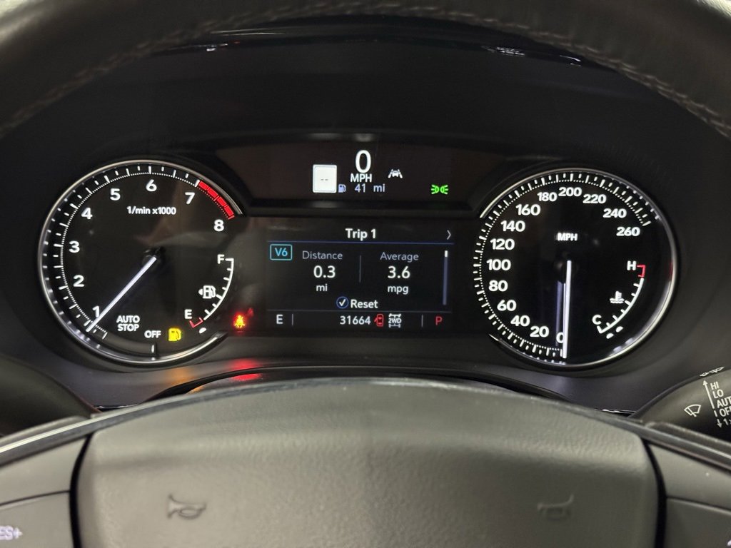 Used 2024 Cadillac XT5 Premium Luxury image 4