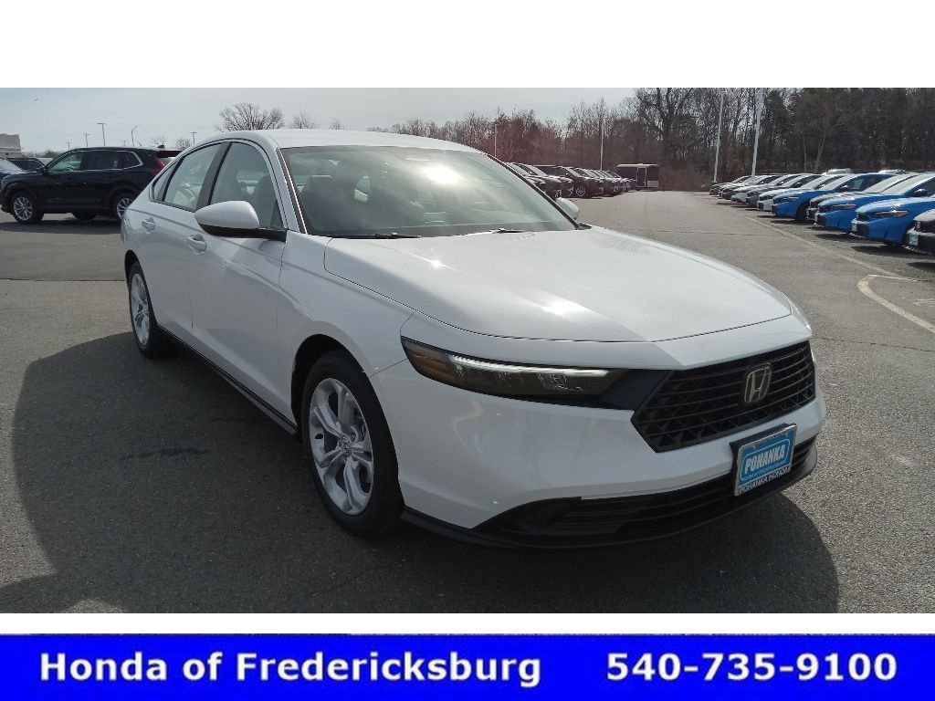 Certified 2025 Honda Accord LX image 5