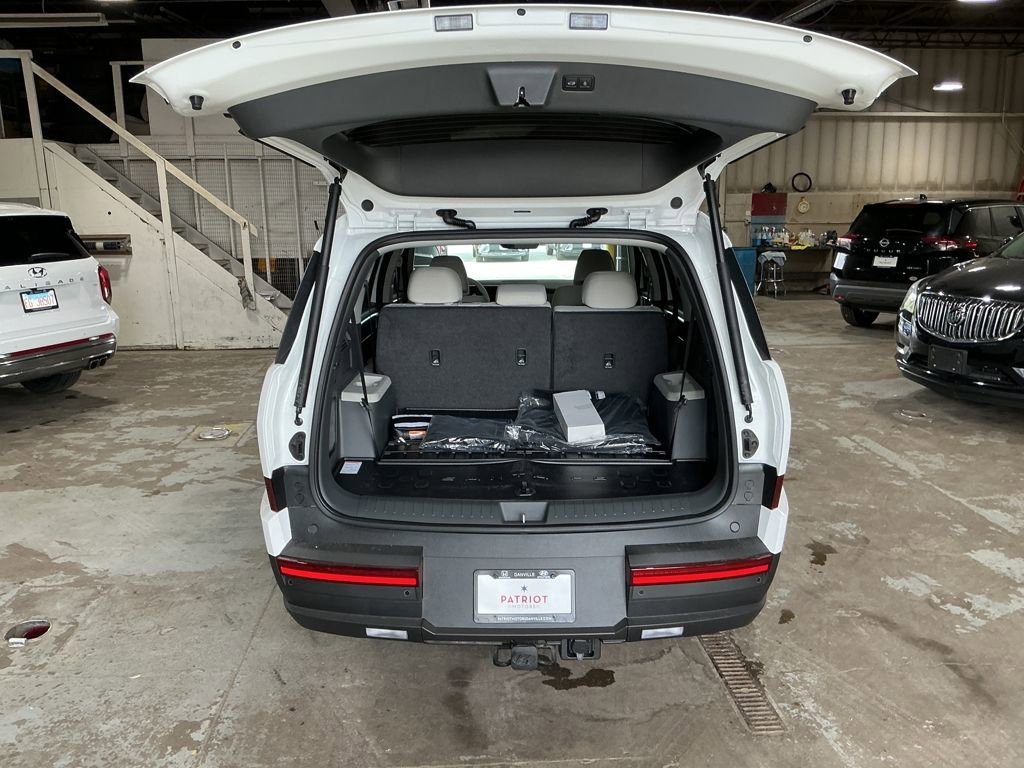 New 2026 Hyundai Santa Fe SE image 26