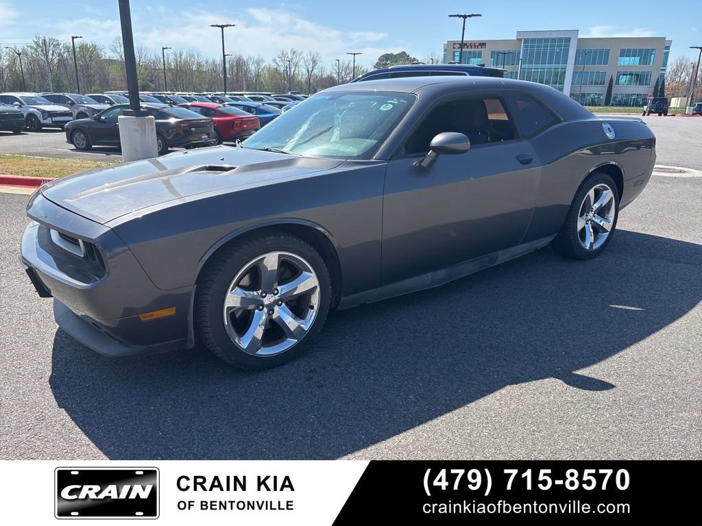 Used 2013 Dodge Challenger SXT w/ Super Sport Group image 2