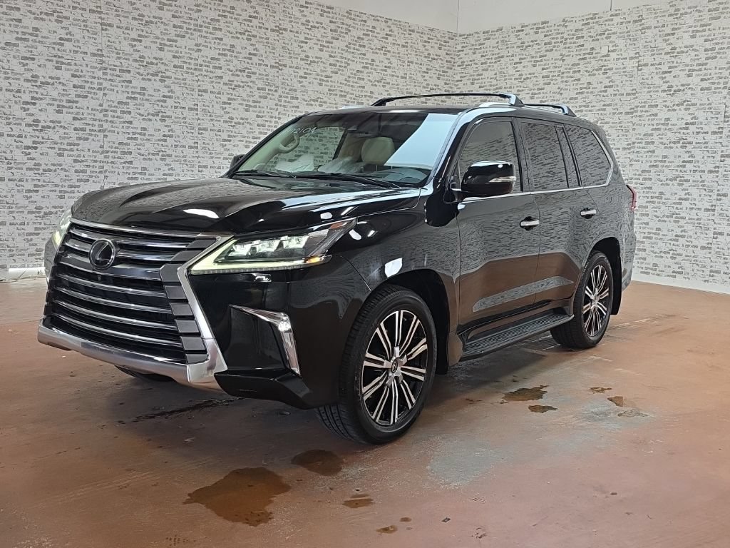 Used 2019 Lexus LX 570 4WD w/ Luxury Package image 3