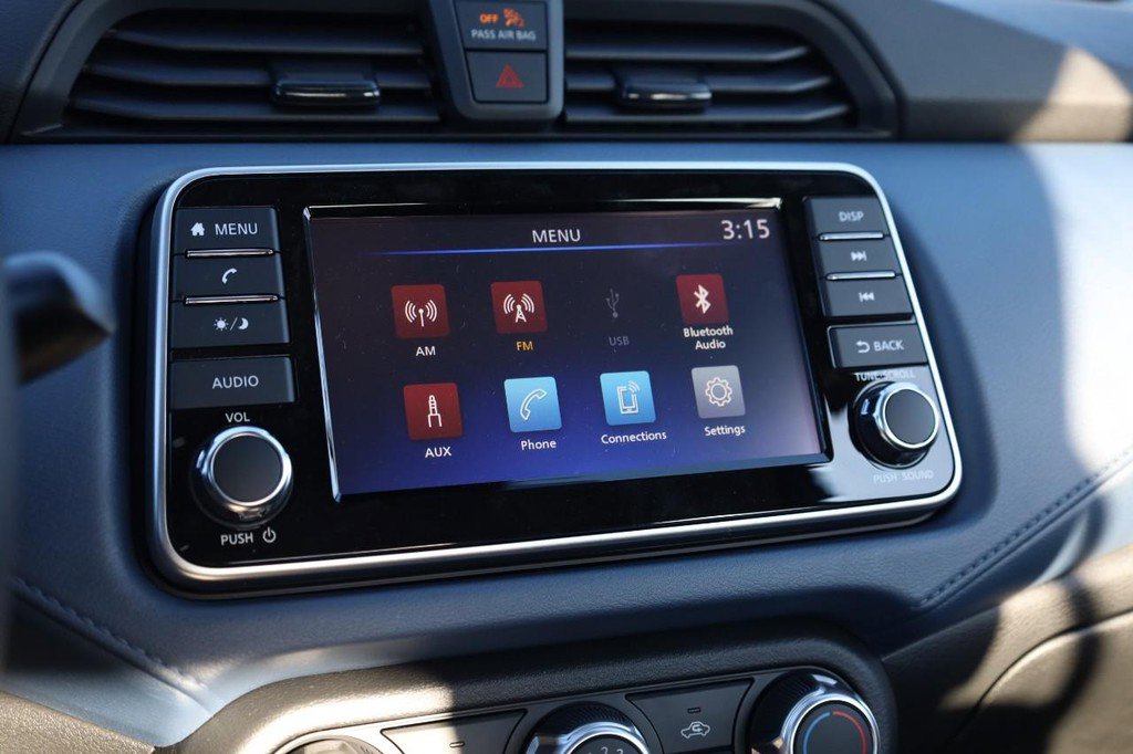 New 2025 Nissan Versa SV w/ Trunk Package image 11