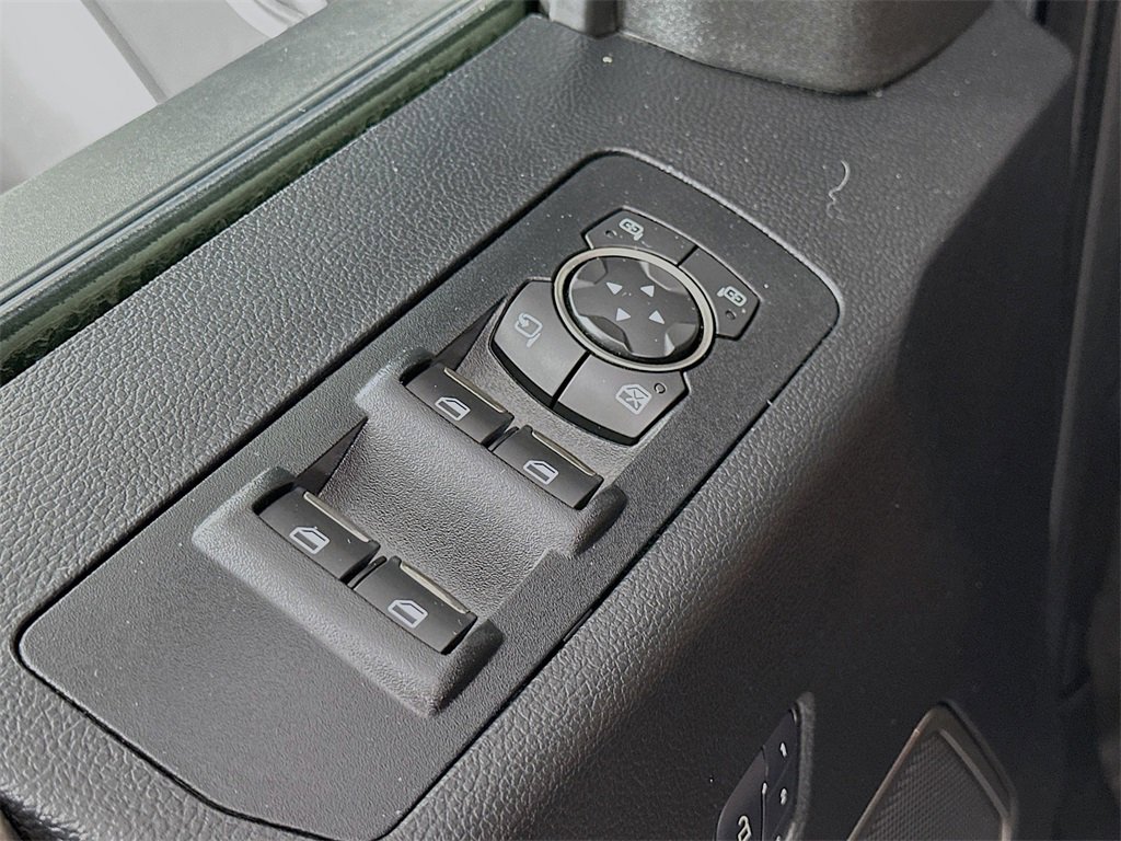 Used 2018 Ford F150 Raptor w/ Equipment Group 802A Luxury image 20