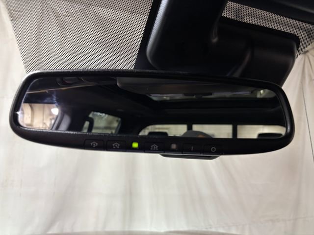 Used 2021 Nissan Titan PRO-4X w/ Pro-4x Convenience Package image 15