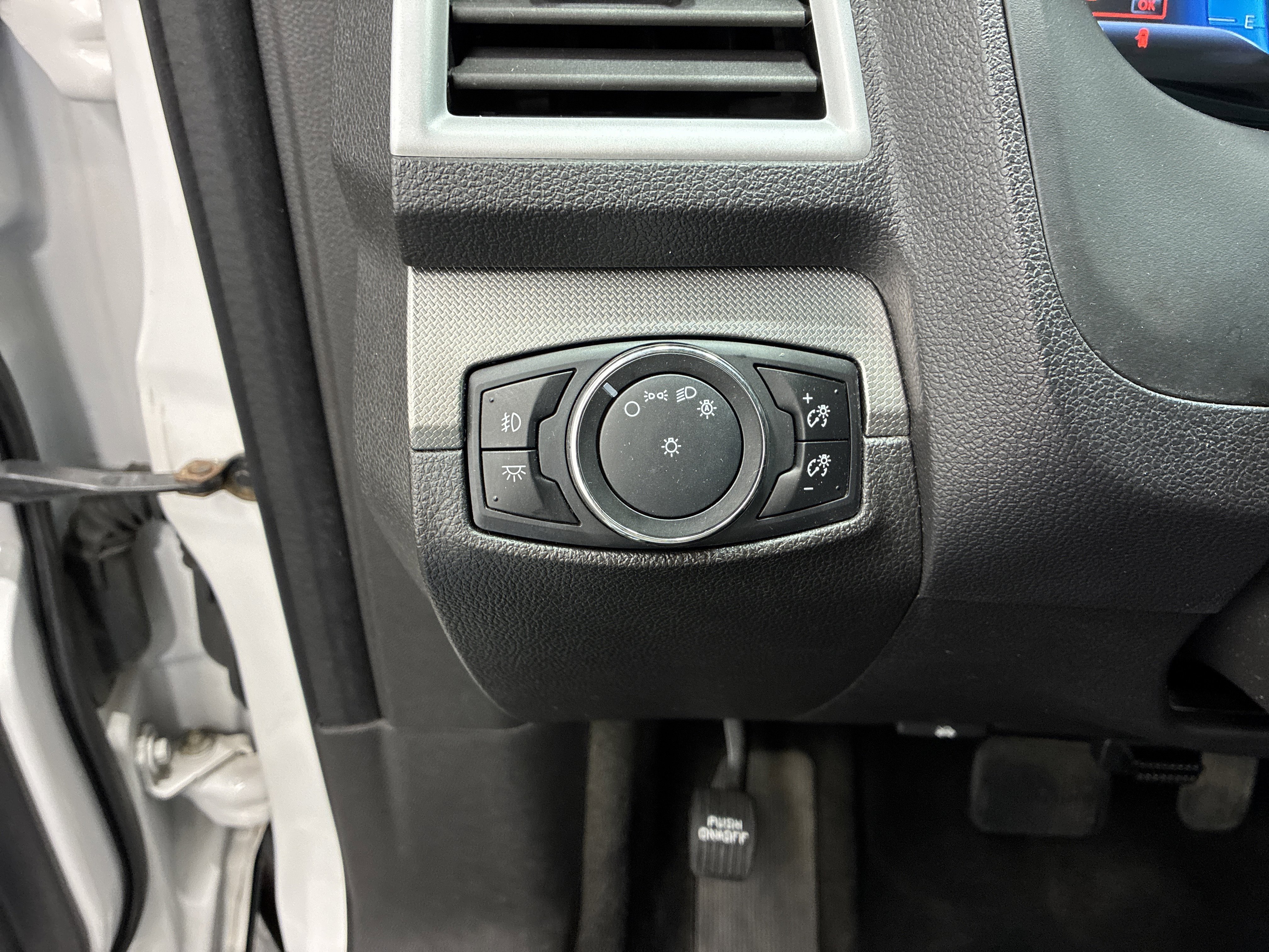 Used 2014 Ford Explorer Sport AWD/4WD image 16