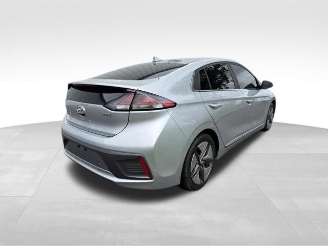 Used 2020 Hyundai Ioniq Limited FWD image 16
