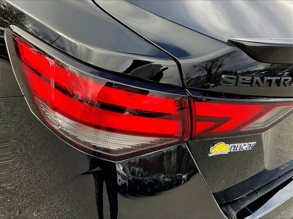 Used 2023 Nissan Sentra SR w/ Midnight Edition Package image 30