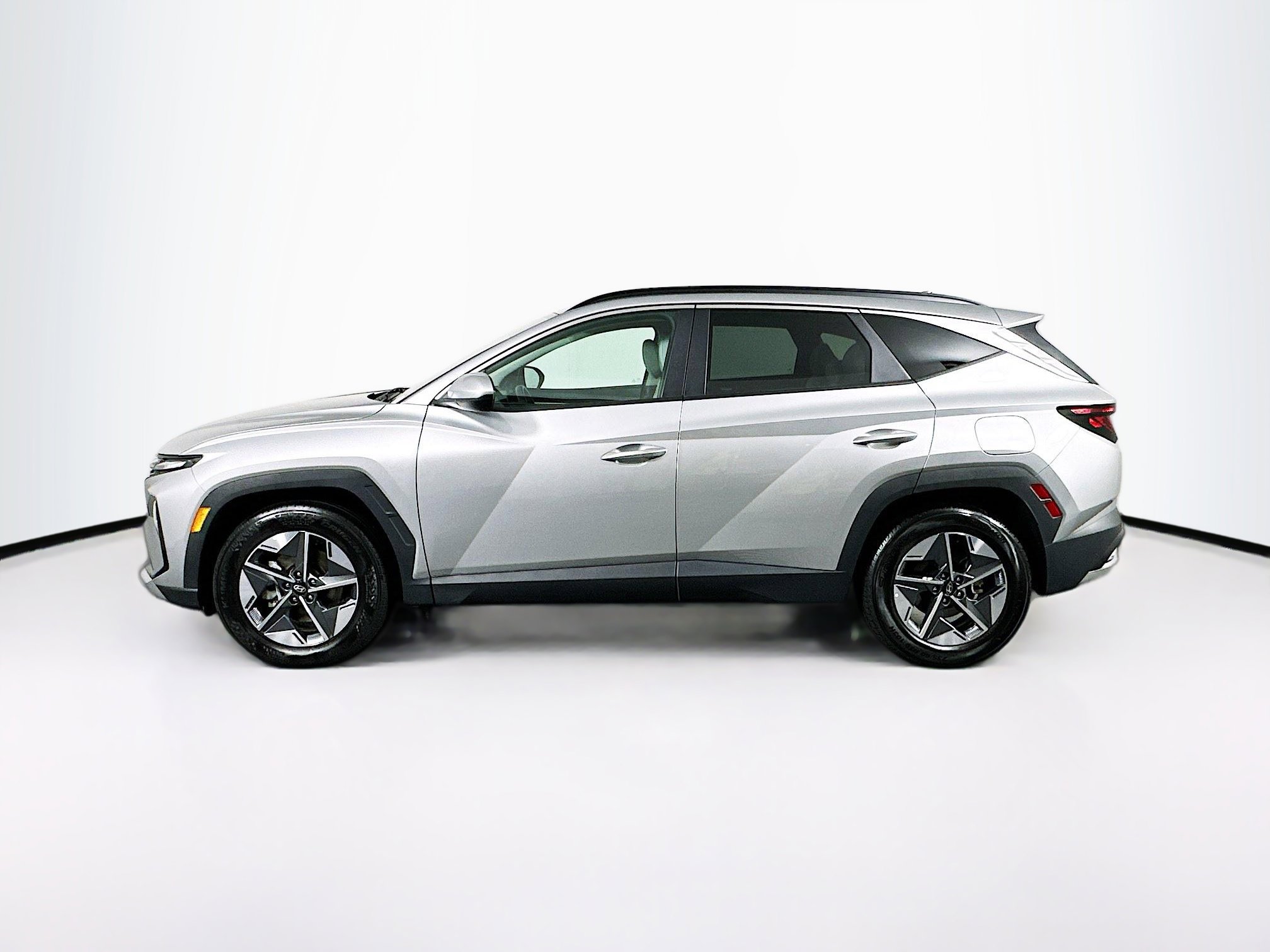 Used 2025 Hyundai Tucson SEL image 4