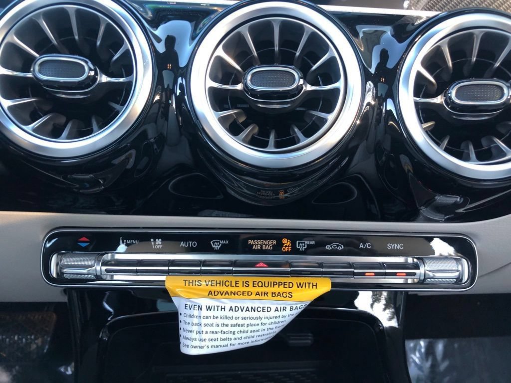 New 2026 Mercedes-Benz CLA 250 4MATIC image 24