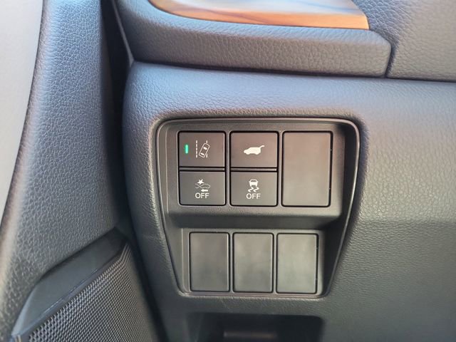 Certified 2018 Honda CR-V Touring image 30