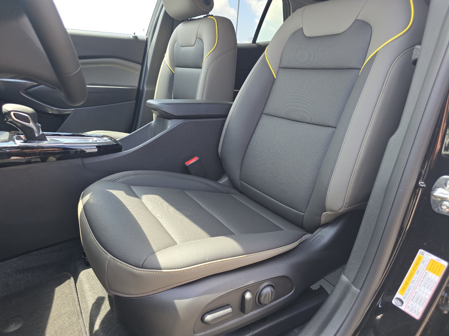New 2026 Chevrolet Trax ACTIV w/ Driver Confidence Package FWD image 15