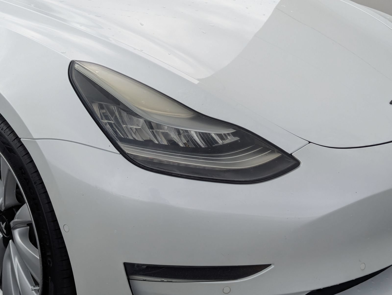 Used 2018 Tesla Model 3 Long Range AWD/4WD image 11