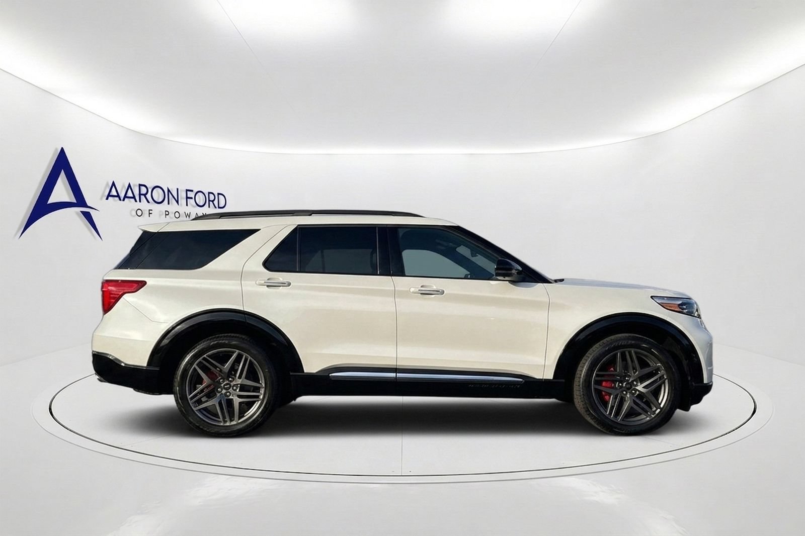 New 2026 Ford Explorer ST w/ Sun And Sound Package AWD/4WD image 7