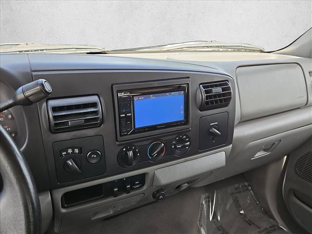 Used 2005 Ford F350 XL AWD/4WD image 14