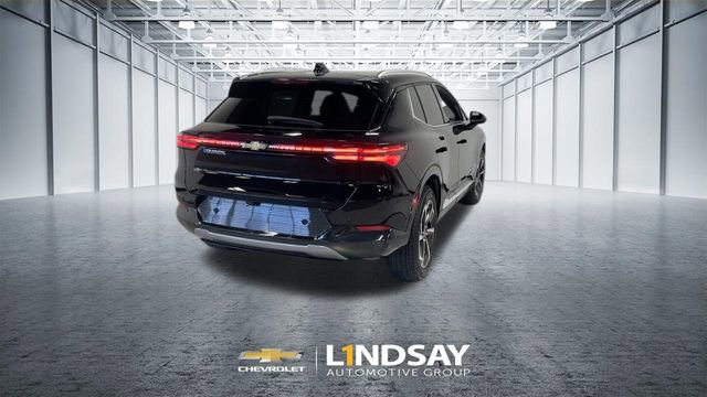 Used 2025 Chevrolet Equinox EV LT image 9
