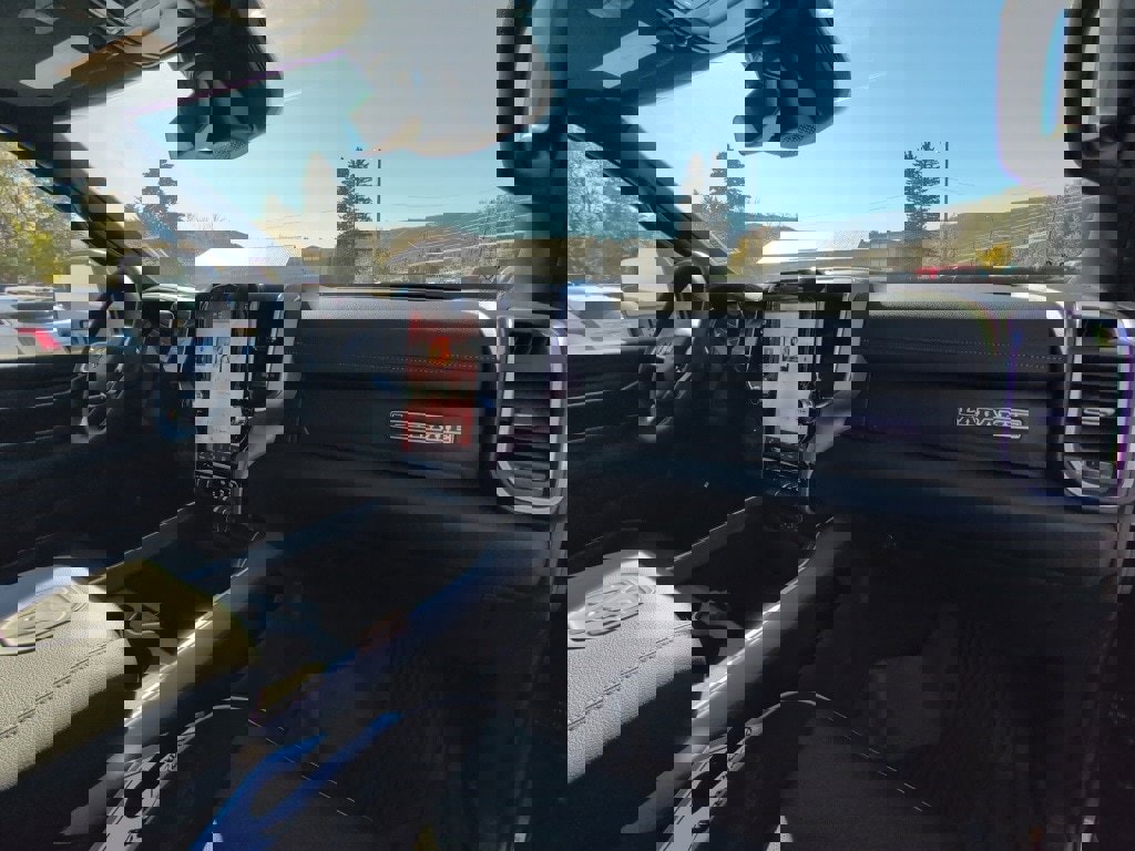 New 2026 RAM 3500 Laramie image 31