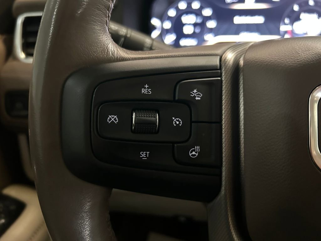 Used 2022 GMC Yukon Denali image 13