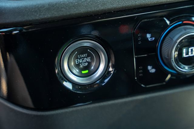 Used 2022 Chevrolet Silverado 1500 RST image 25