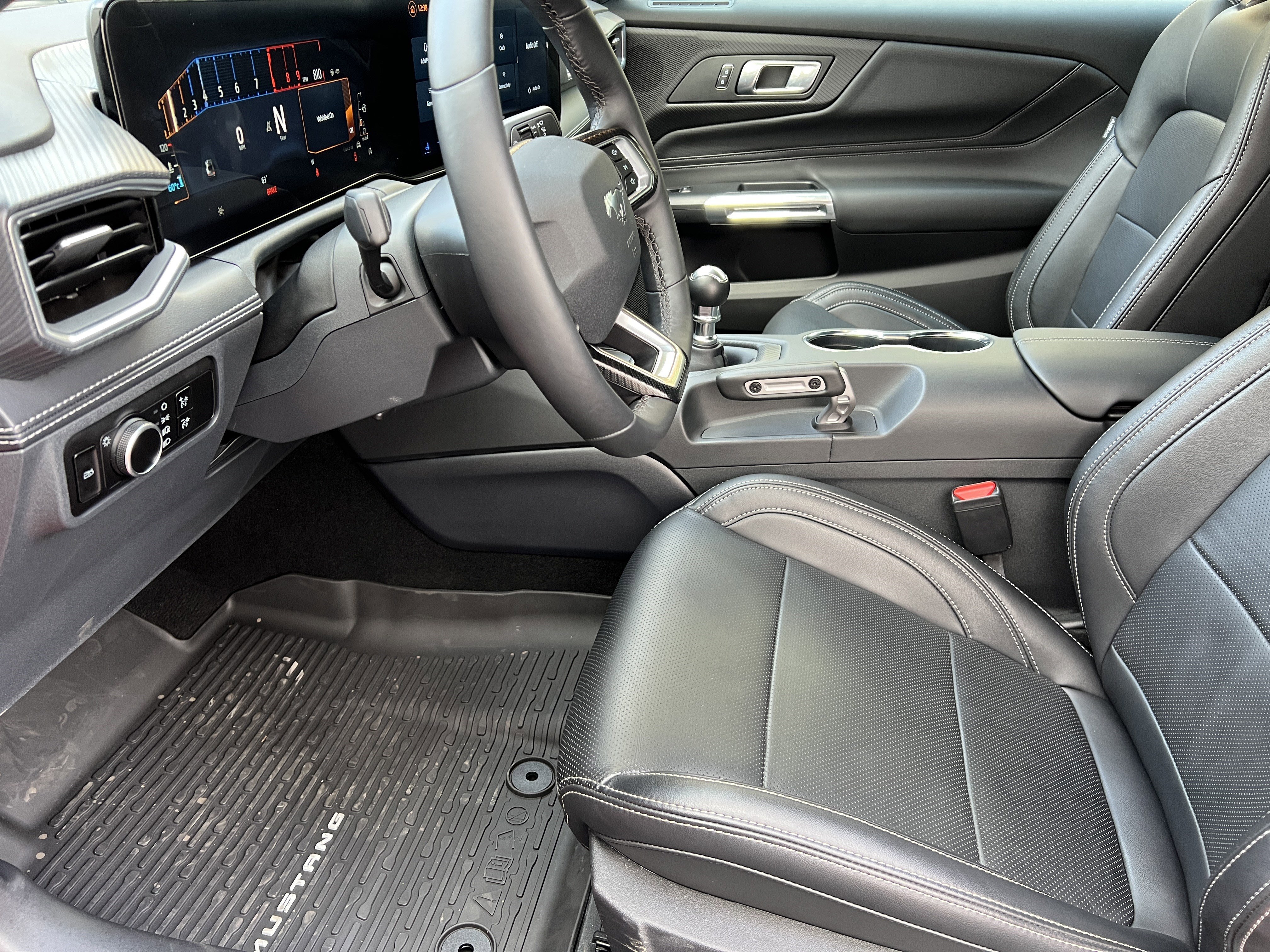 Used 2025 Ford Mustang GT Premium w/ GT Performance Package image 14