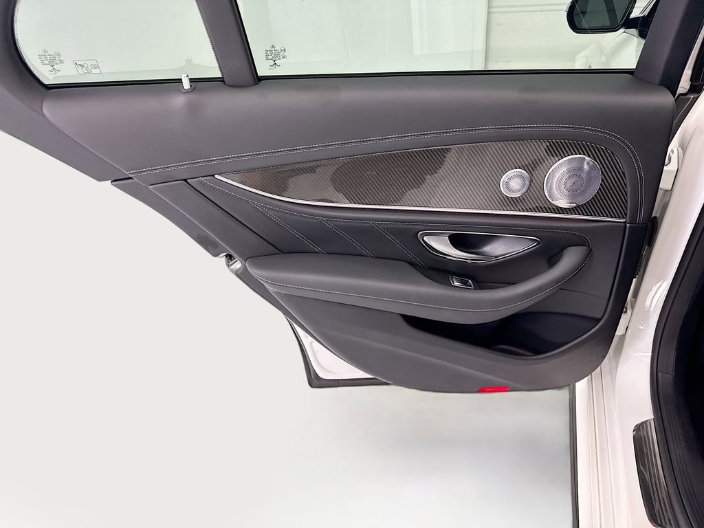 Used 2018 Mercedes-Benz E 63 AMG S image 25