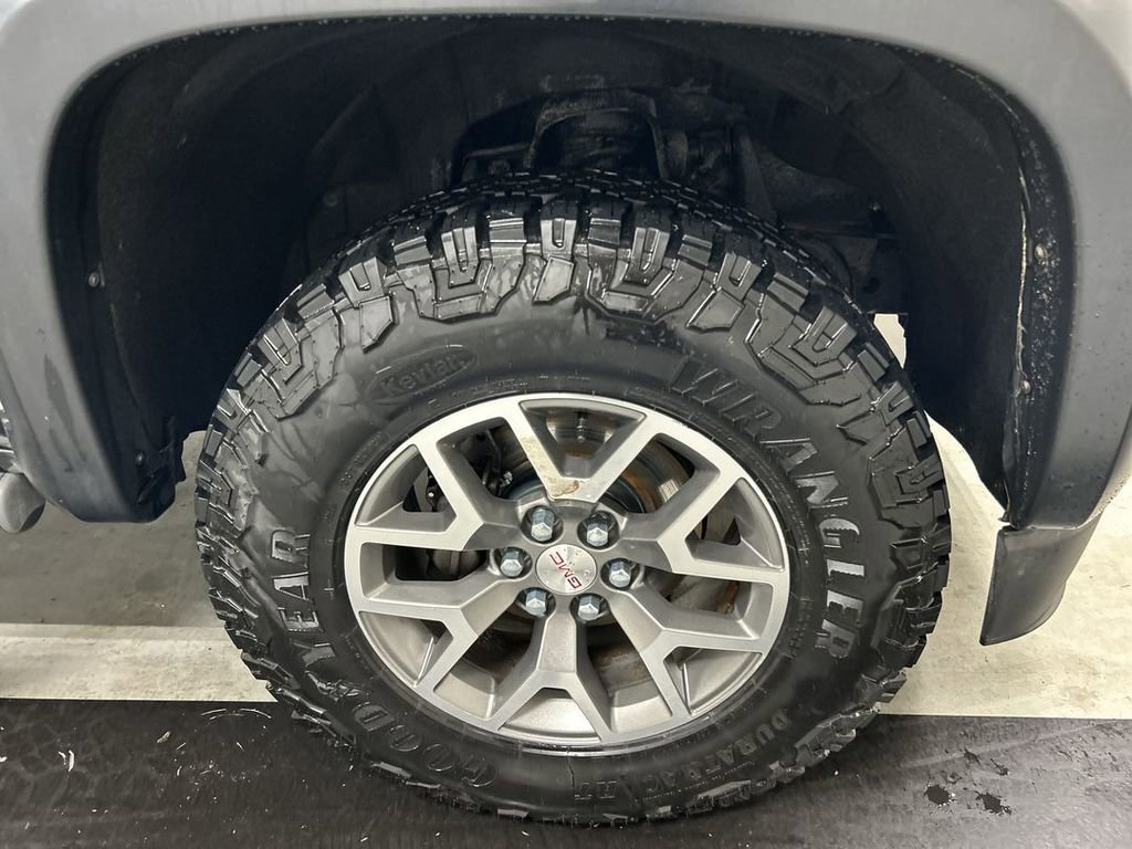 Used 2019 GMC Canyon All Terrain w/ All Terrain X Package image 8