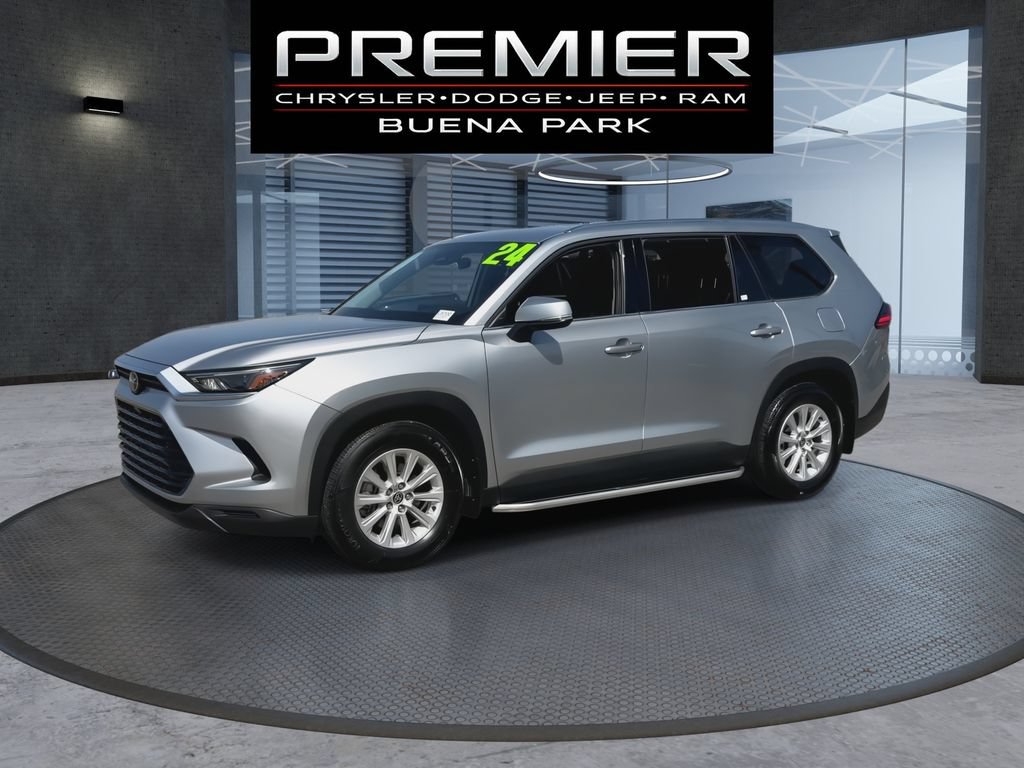 Used 2024 Toyota Grand Highlander AWD Hybrid image 4