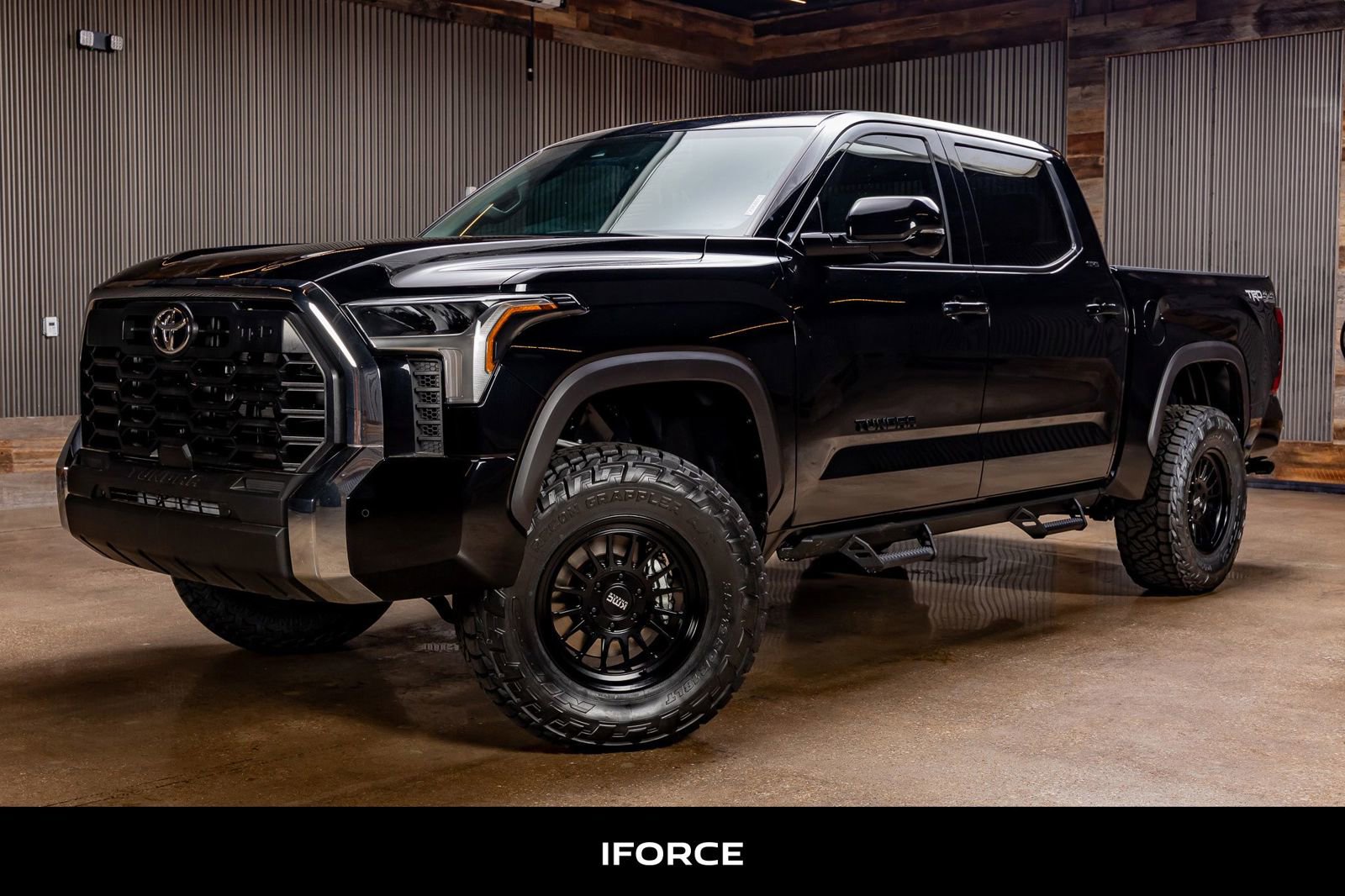 Used 2025 Toyota Tundra SR5 image 5