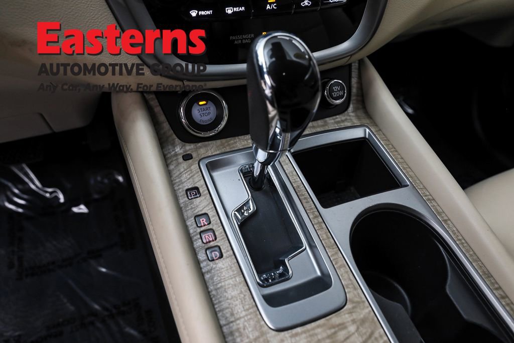 Used 2023 Nissan Murano SV image 13